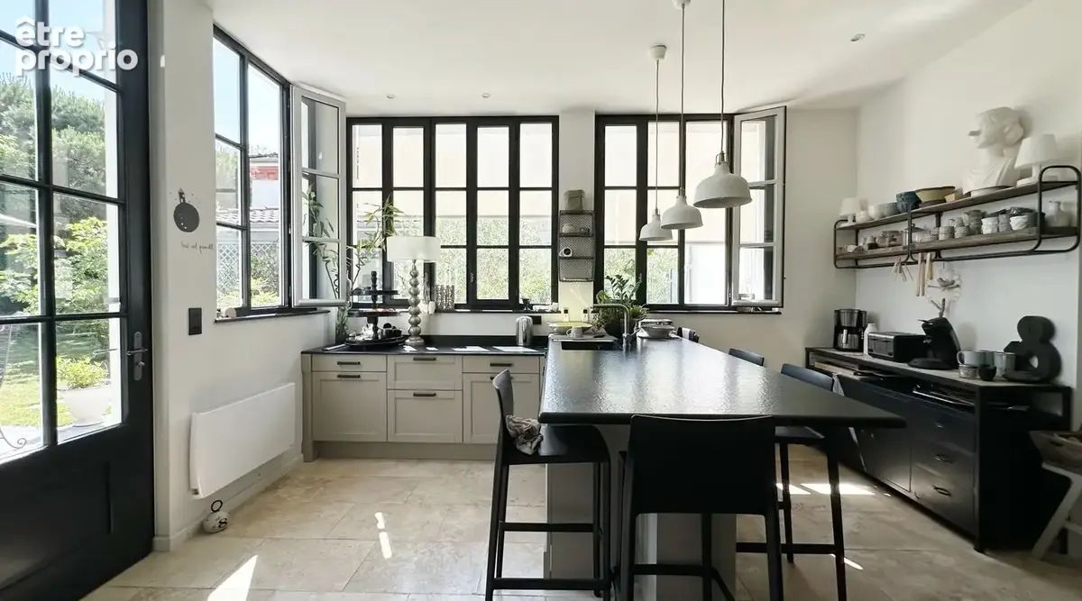 Maison de maitre de type t9 de 330 m2 avec piscine - photo 15