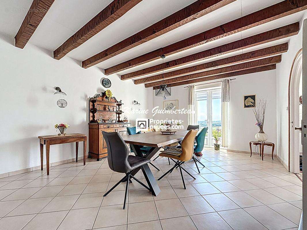 Maison à BROSSAC