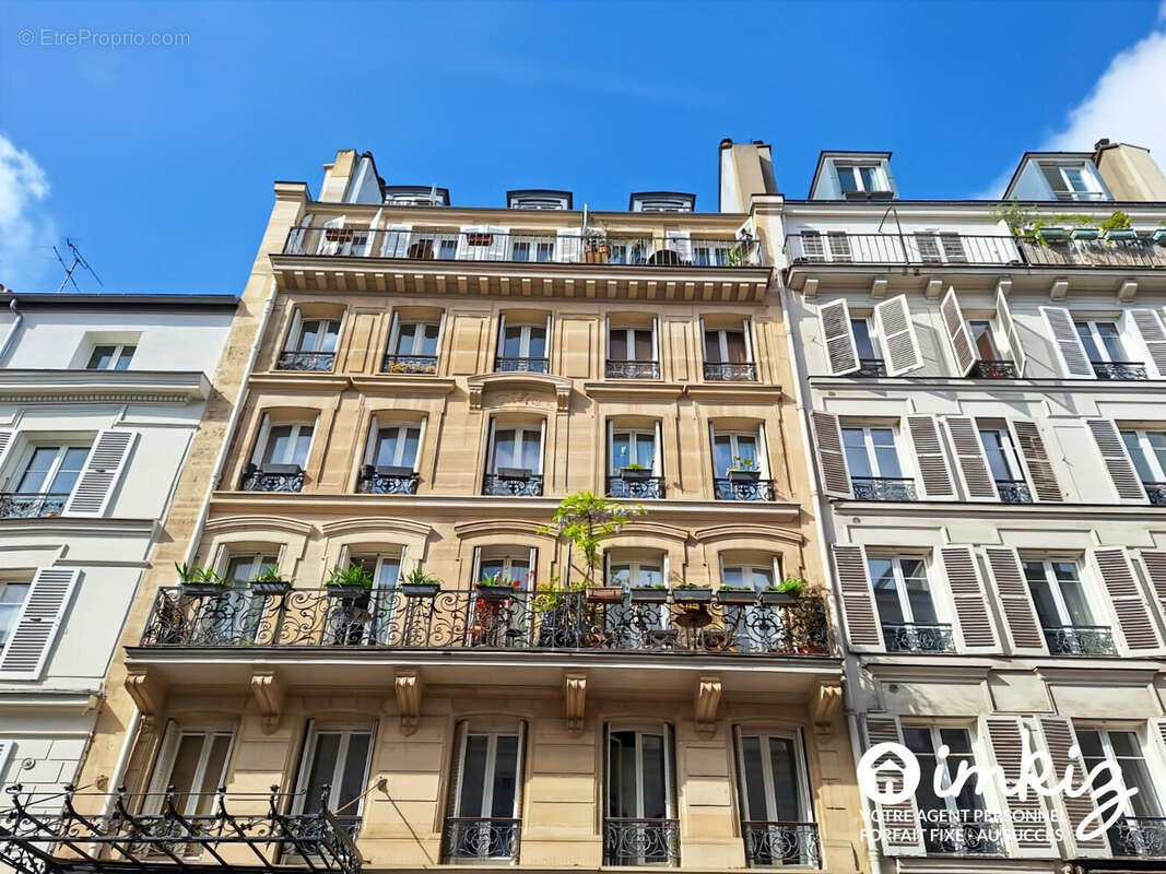 Appartement à PARIS-18E