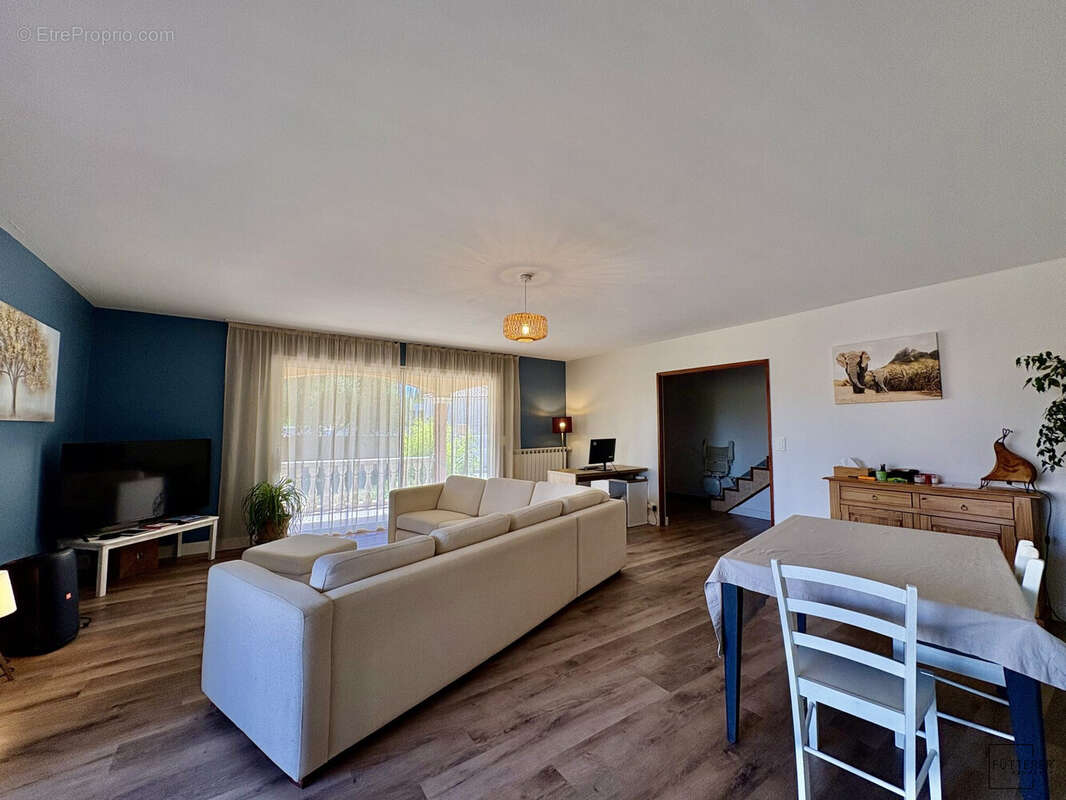 Maison 194 m² à Narbonne  - photo 4