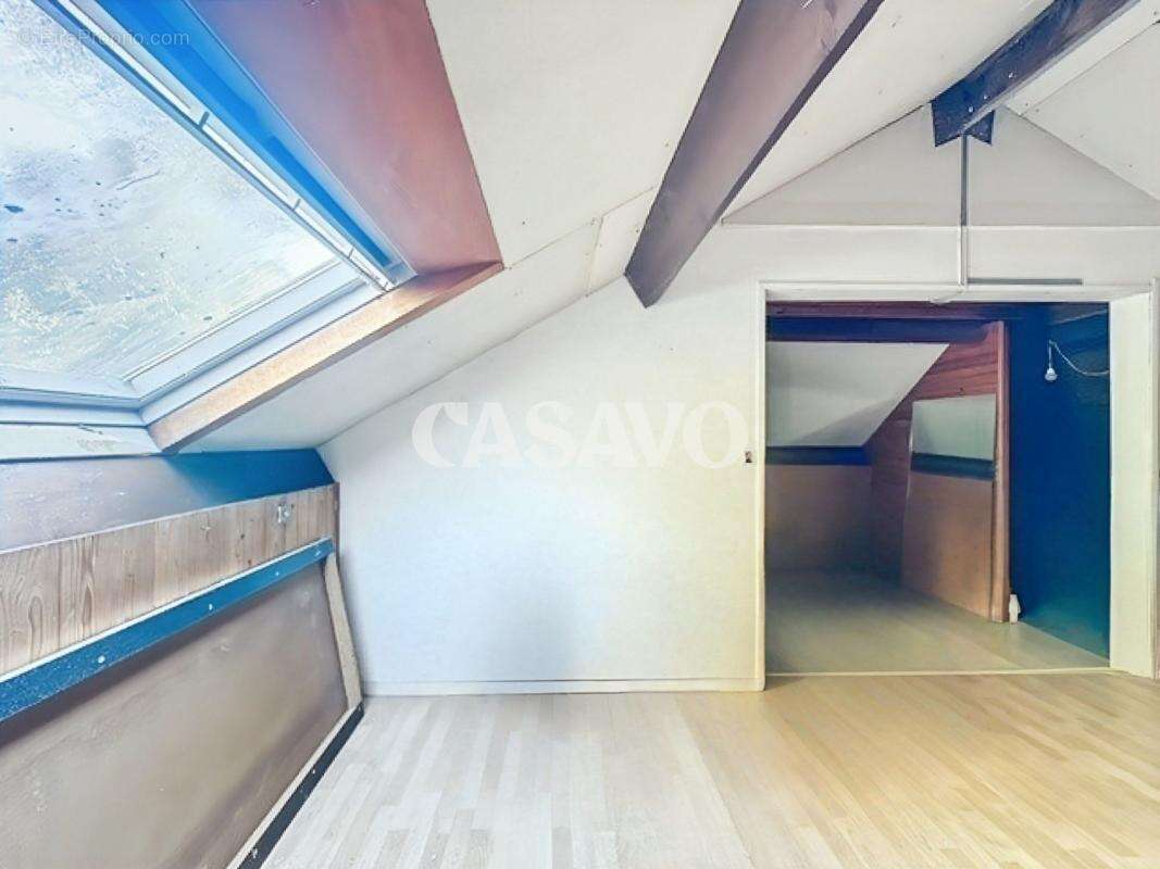 Maison à VILLENEUVE-LE-ROI