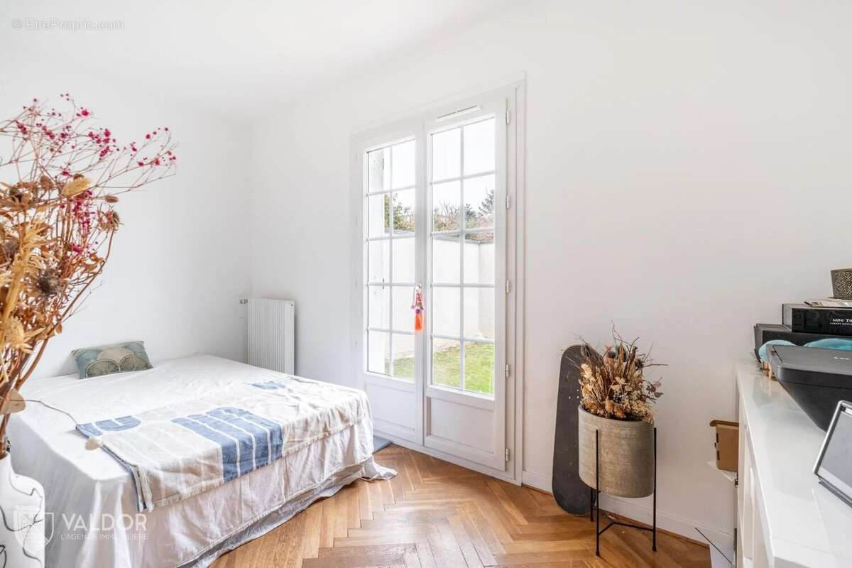 Maison à CHASSELAY