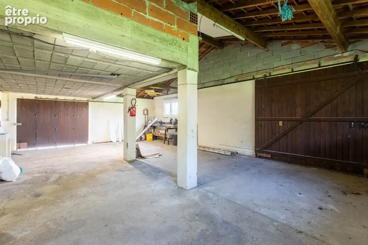 Une maison familiale avec plus de 4 500 m² de terrain à Riscle - photo 6