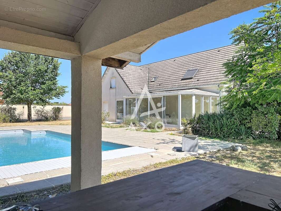 VILLEBICHOT (21) - Maison 7 pièces - Garages - Piscine - Tennis - photo 13