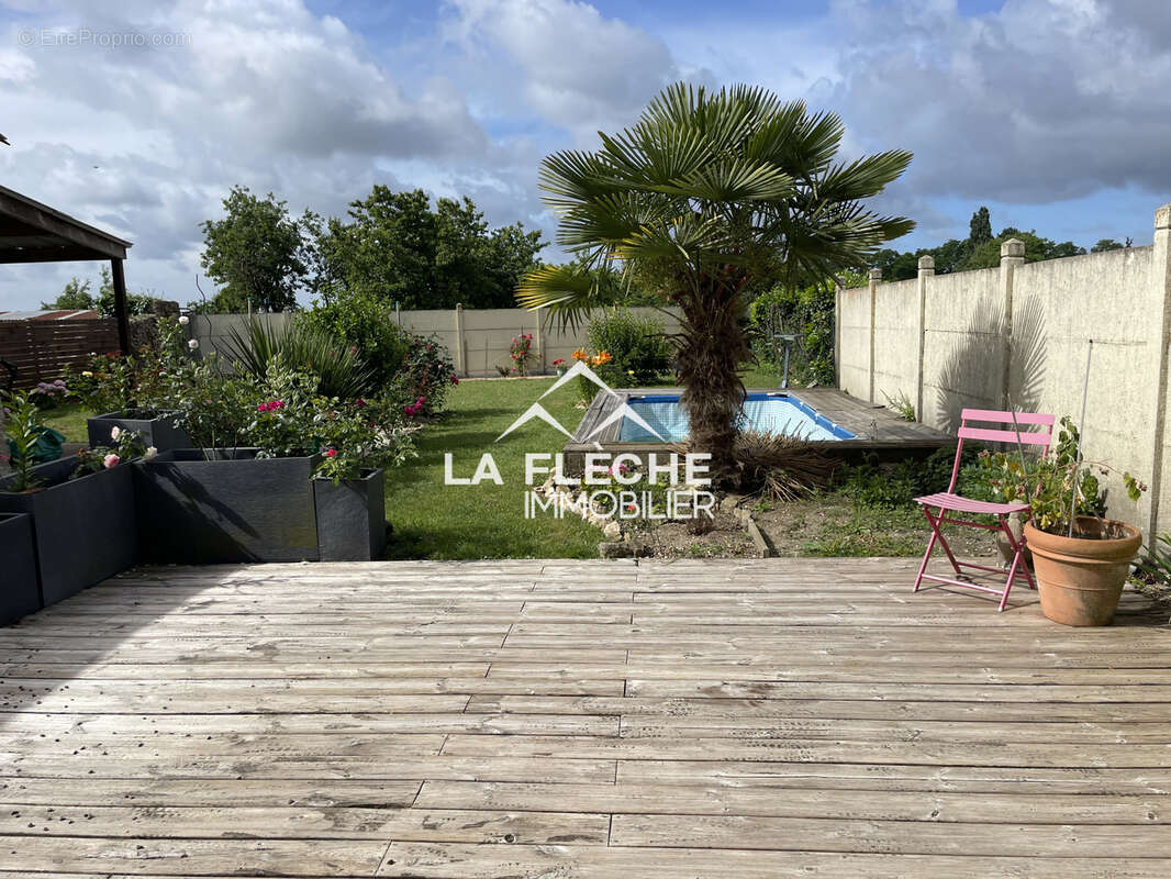 Maison de village décorée avec soin - photo 16