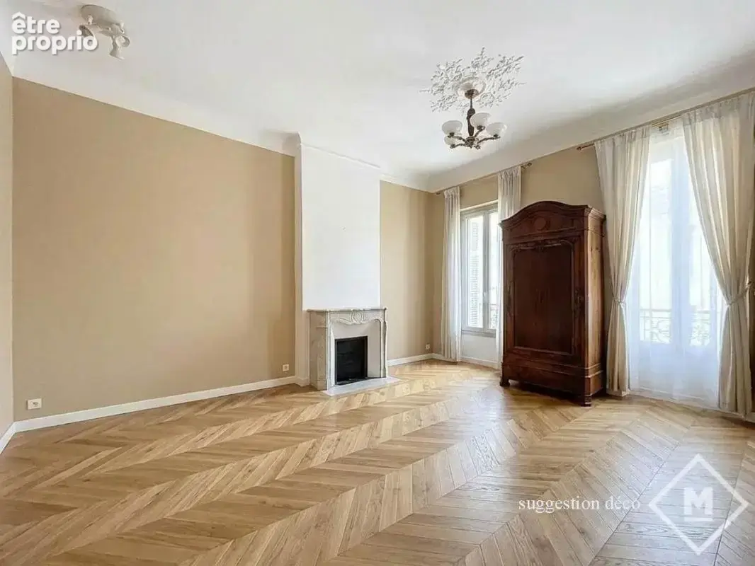 Appartement à MARSEILLE-8E