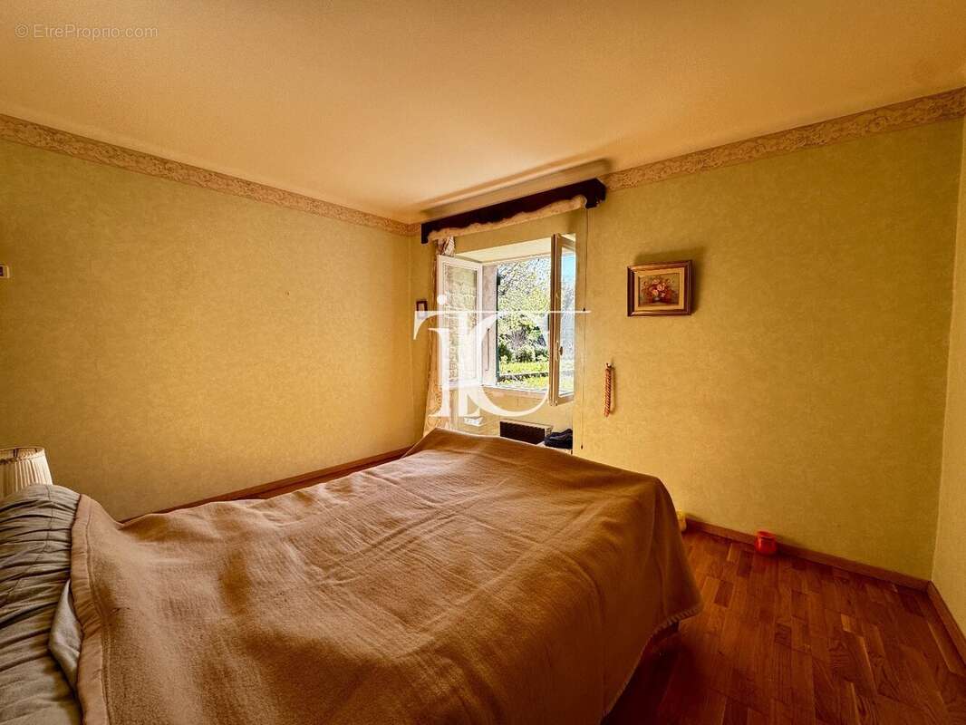 Maison à PLANZOLLES