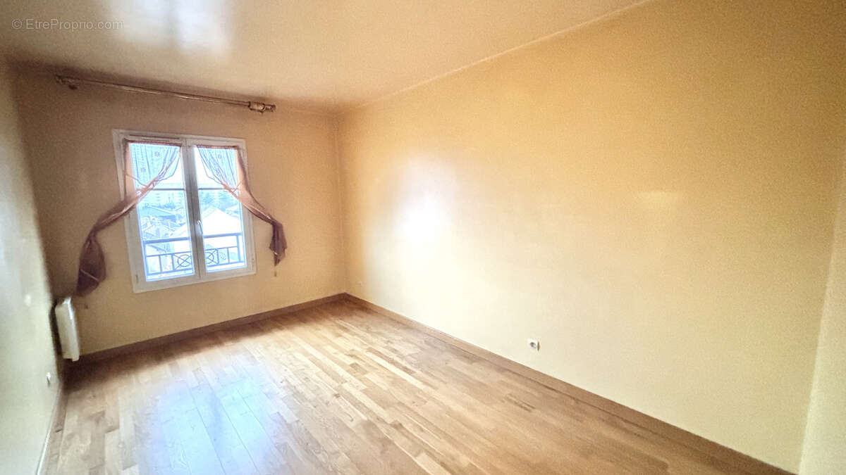 Appartement à SAINT-GRATIEN