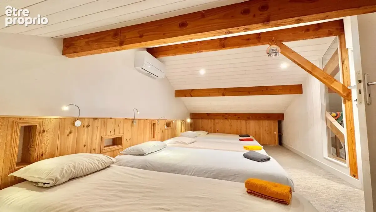 Villa lumineuse avec piscine - photo 16