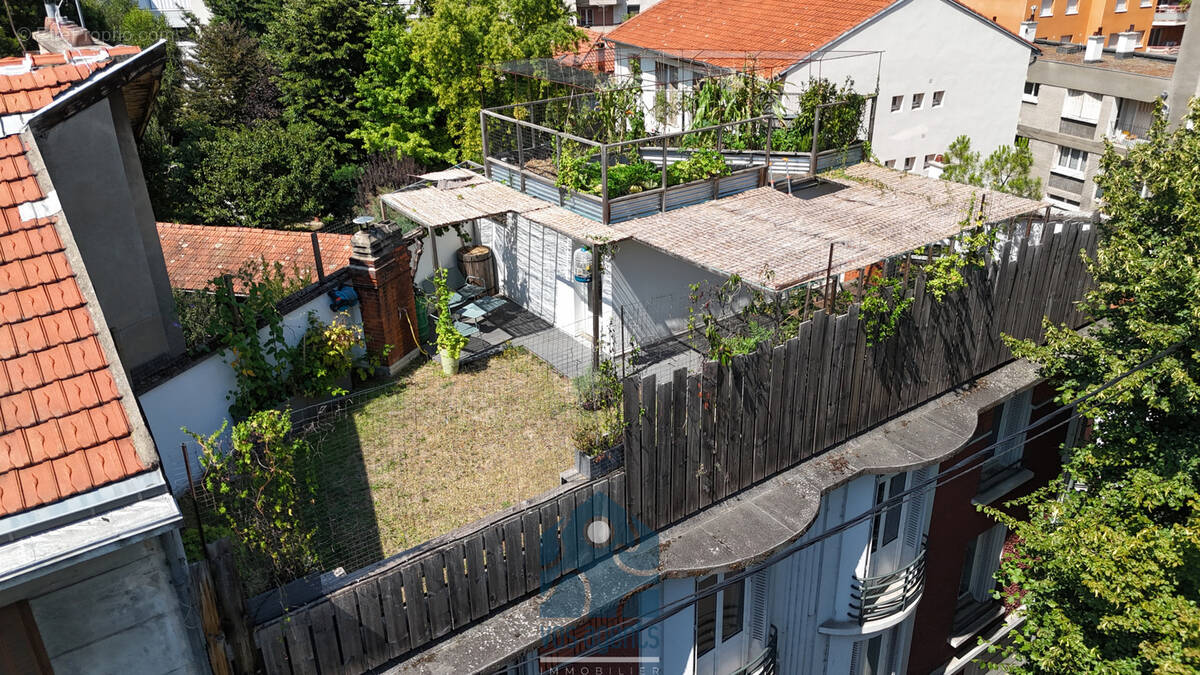 Maison à CLERMONT-FERRAND