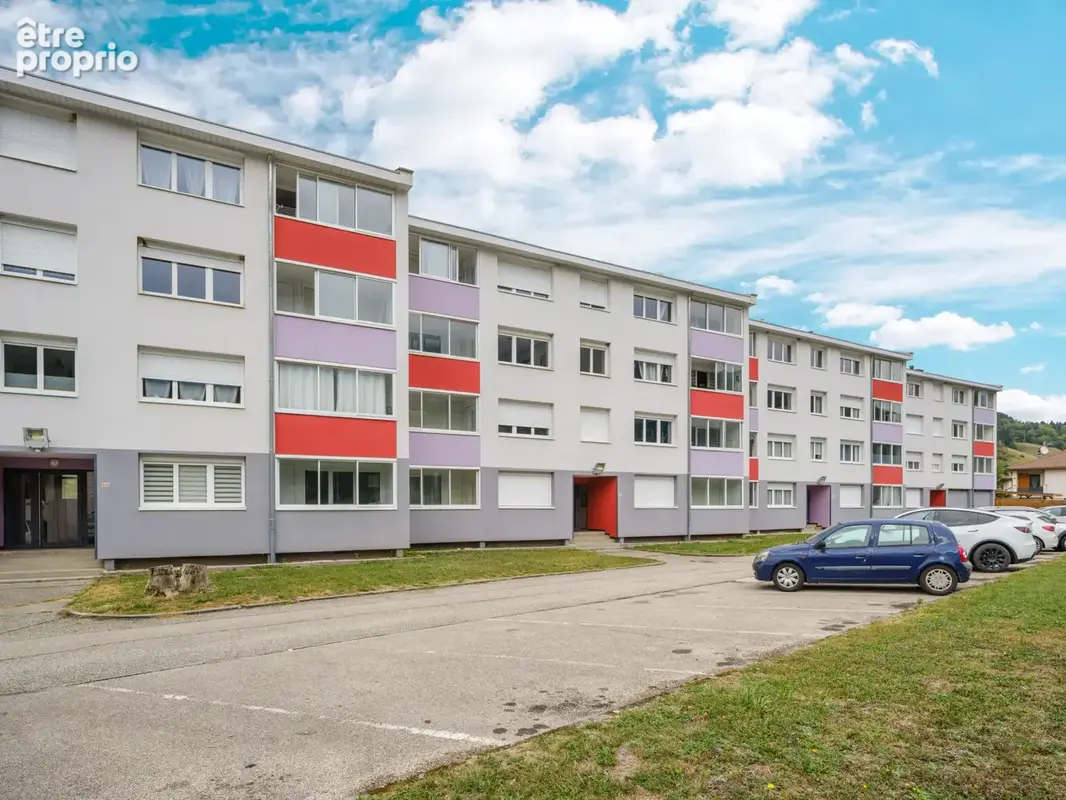 Spacieux t4 entièrement rénové et traversant avec loggia, cave, stationnement et parc collectif - crêts-en-belledonne - photo 17