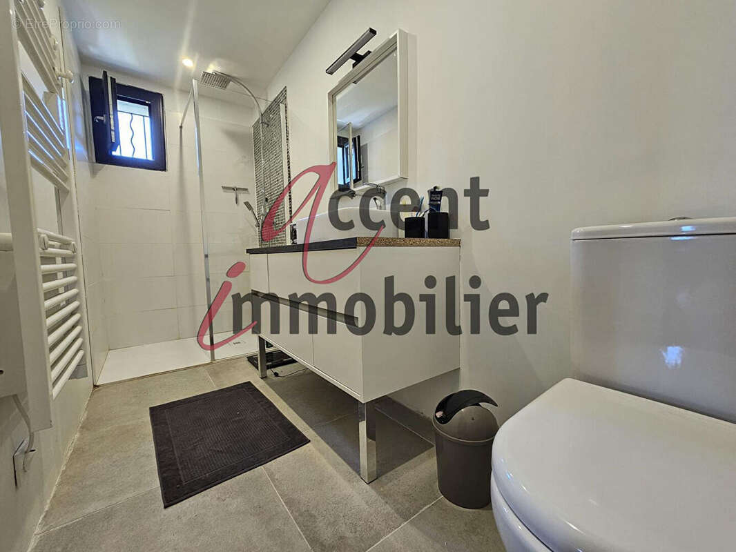 Maison à CAUMONT-SUR-DURANCE