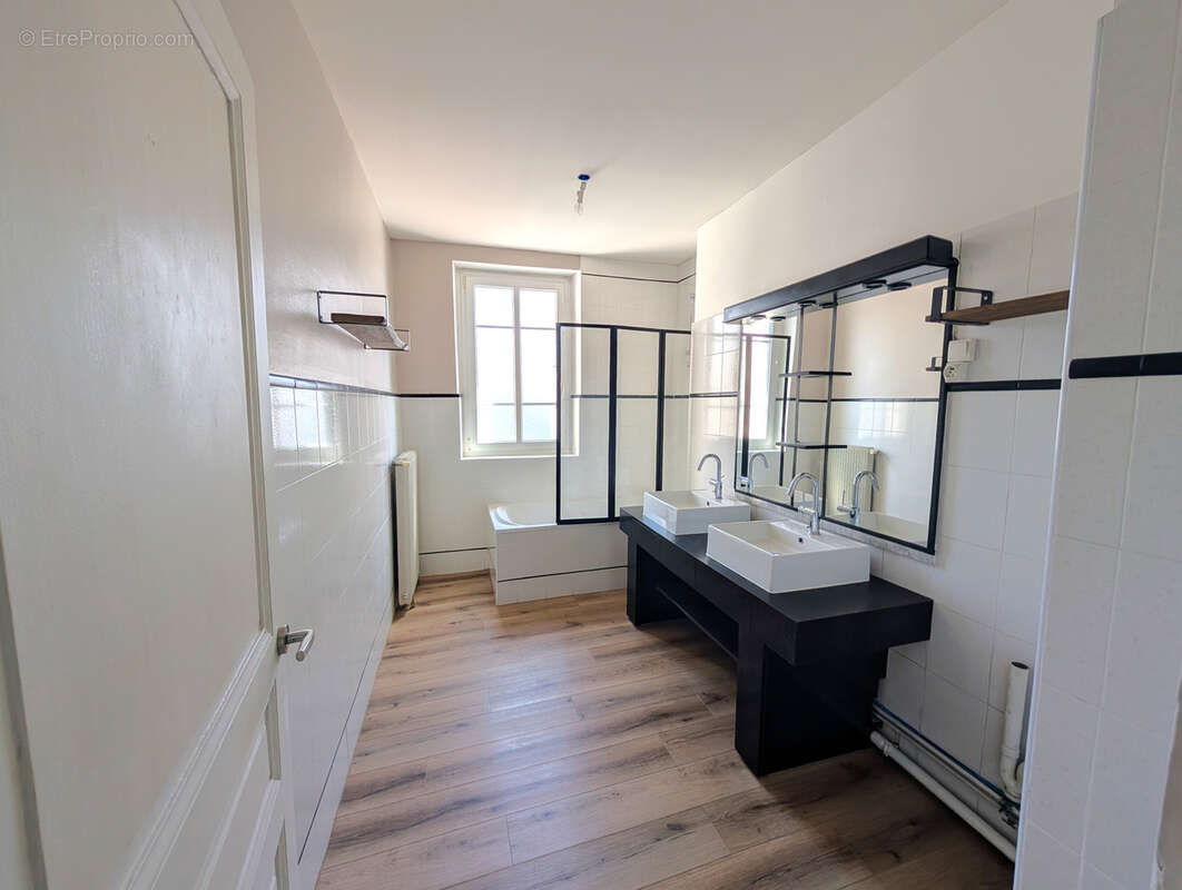 Appartement à CLERMONT-FERRAND