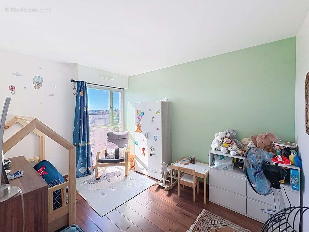Appartement à CHEVILLY-LARUE