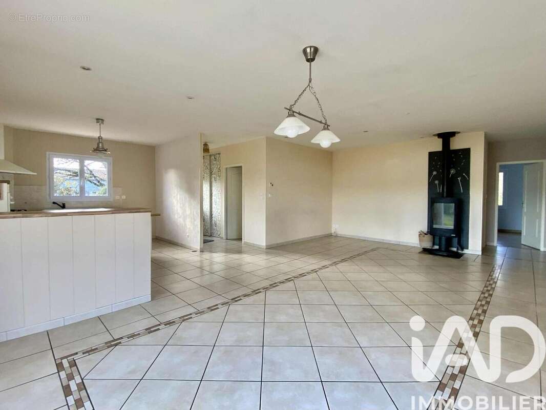 Photo 6 - Maison à SAINT-VINCENT-DE-LAMONTJOIE