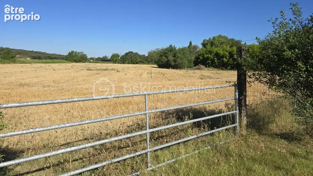 Propriete 4km uzes terrain 5 ha habitation dependances piscine - photo 19