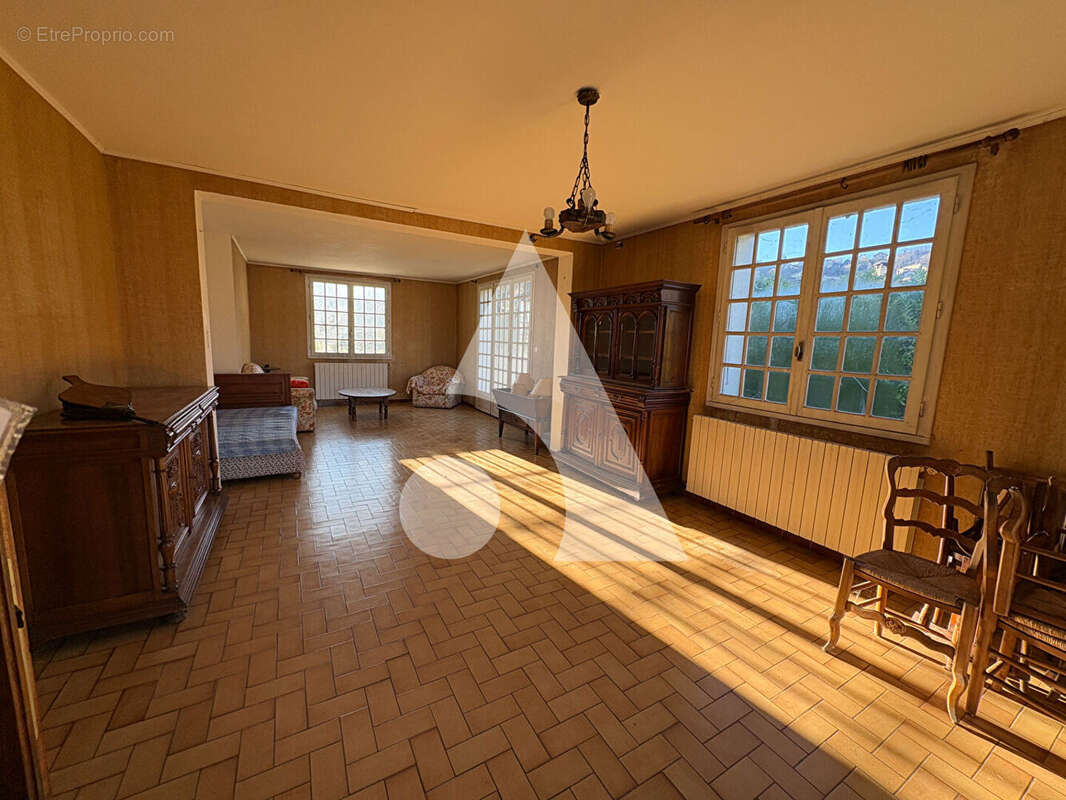 Maison à AUBENAS