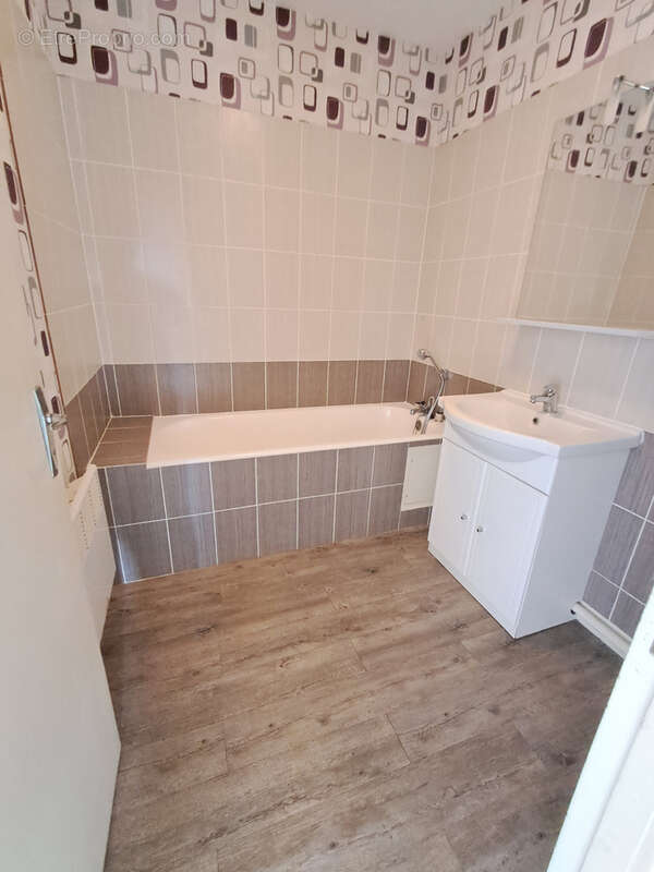 Appartement à CHATEAU-GONTIER