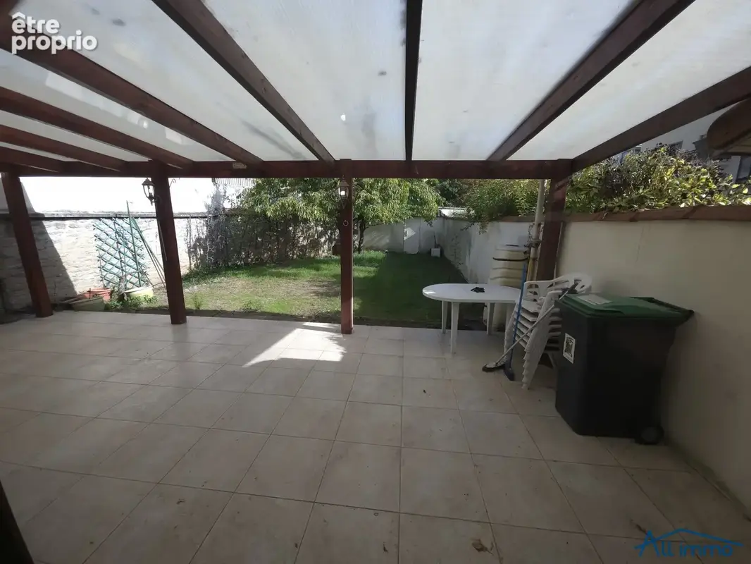 Maison 6 pièces 158 m² à vendre à Saint-Maur-Des-Fosses (94100) - photo 4