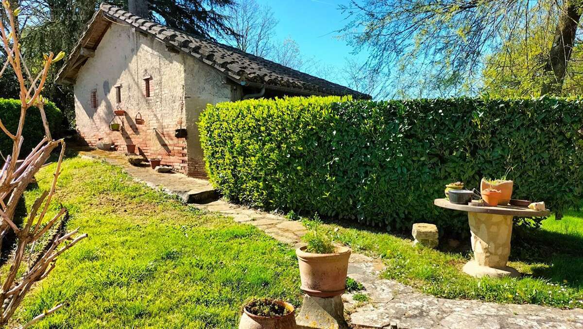 Maison à PUYCASQUIER