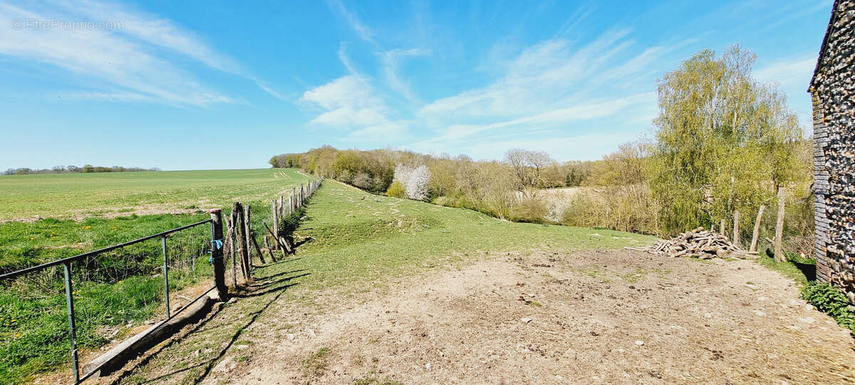 Maison à CLOYES-SUR-LE-LOIR