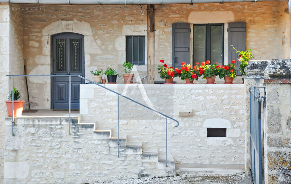 Maison à FLORESSAS
