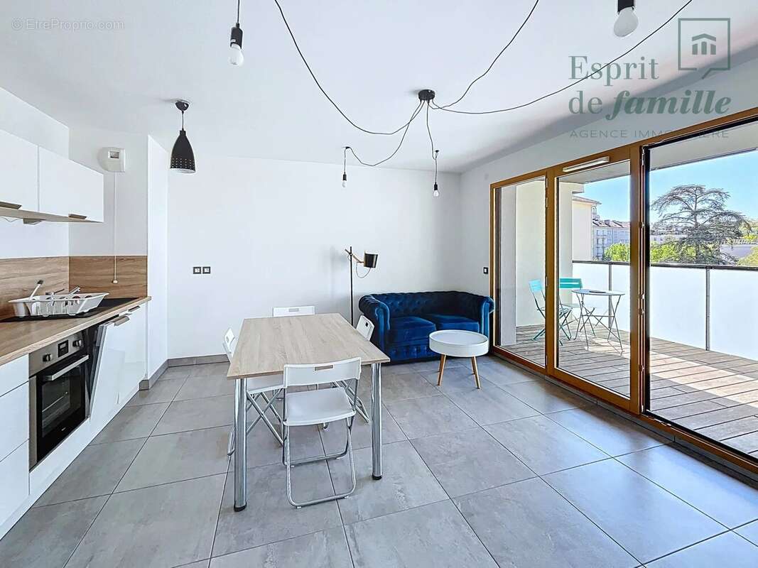 Appartement à LYON-4E