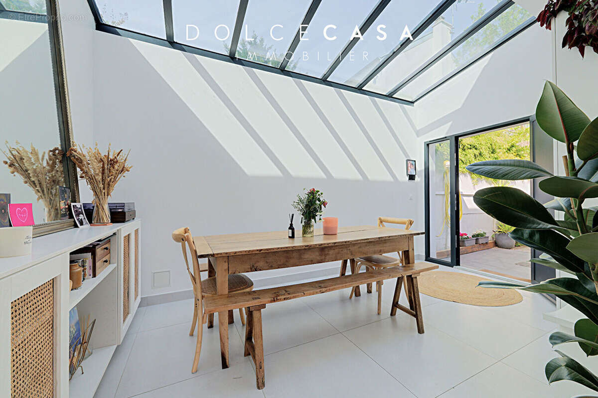 Maison à LE PERREUX-SUR-MARNE