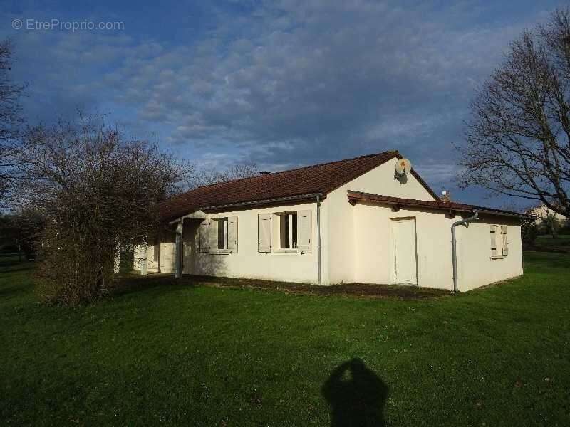 Maison à VERNEUIL-SUR-VIENNE