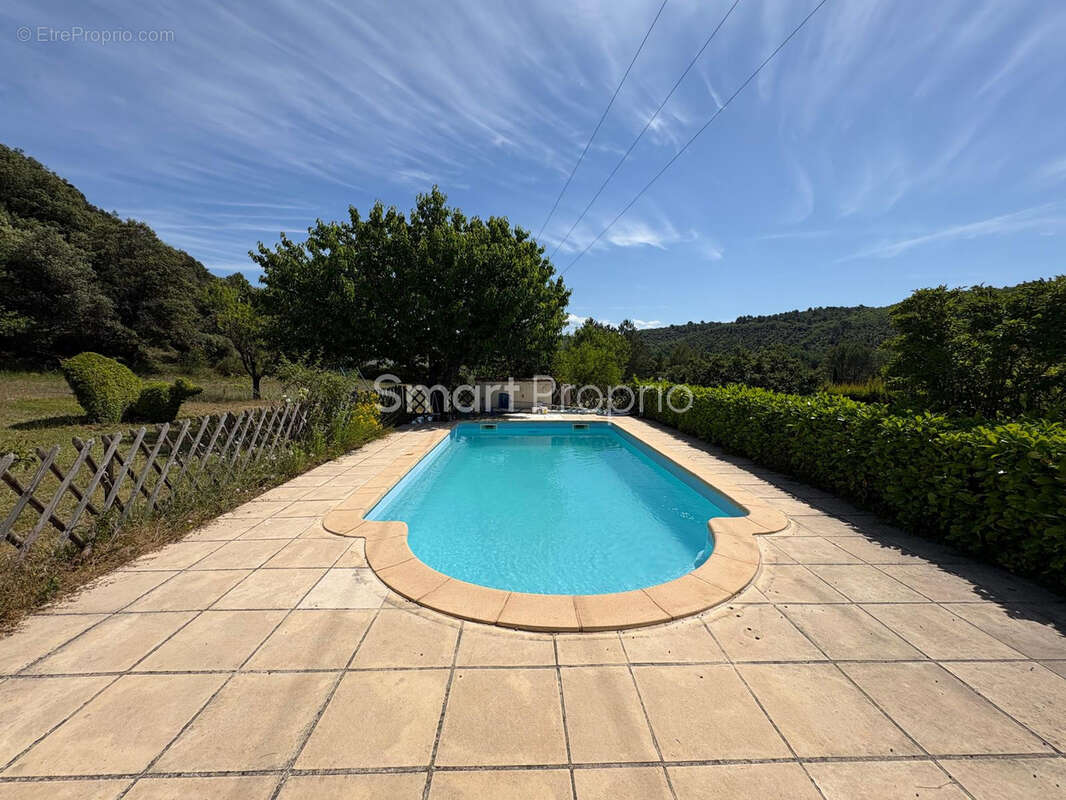 Maison à ALLEMAGNE-EN-PROVENCE