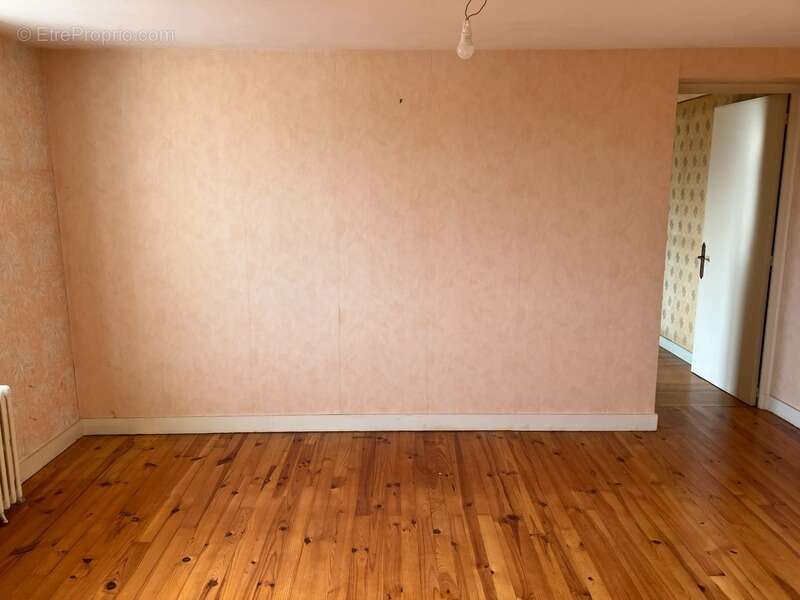 Maison à BELLEVILLE