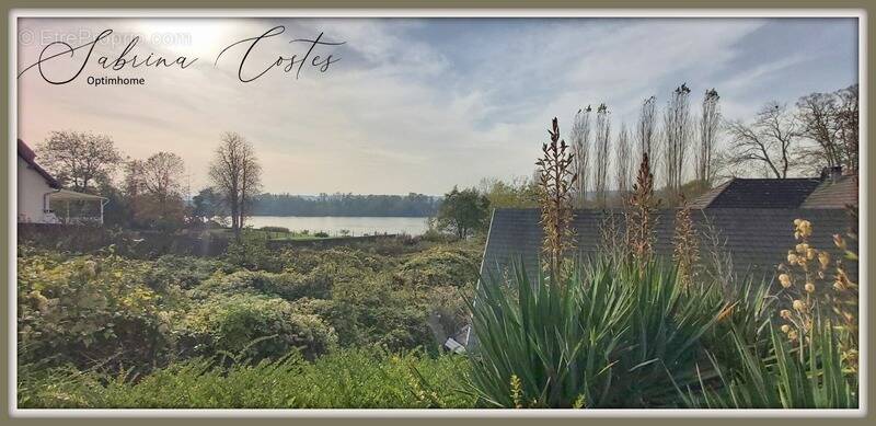 Terrain à PRESSAGNY-L&#039;ORGUEILLEUX