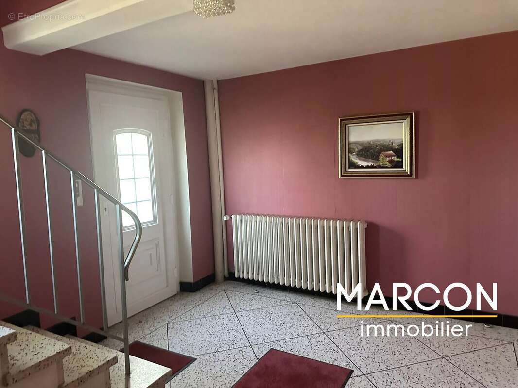 Maison à LA SOUTERRAINE