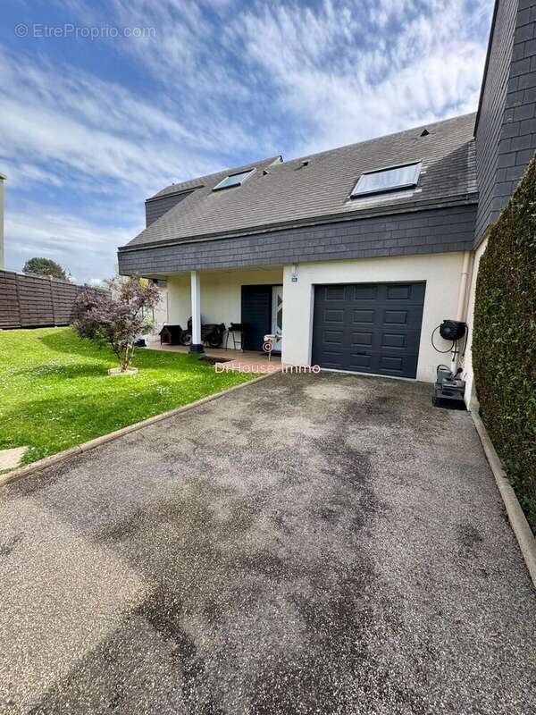 Maison à SAINT-NICOLAS-D'ALIERMONT