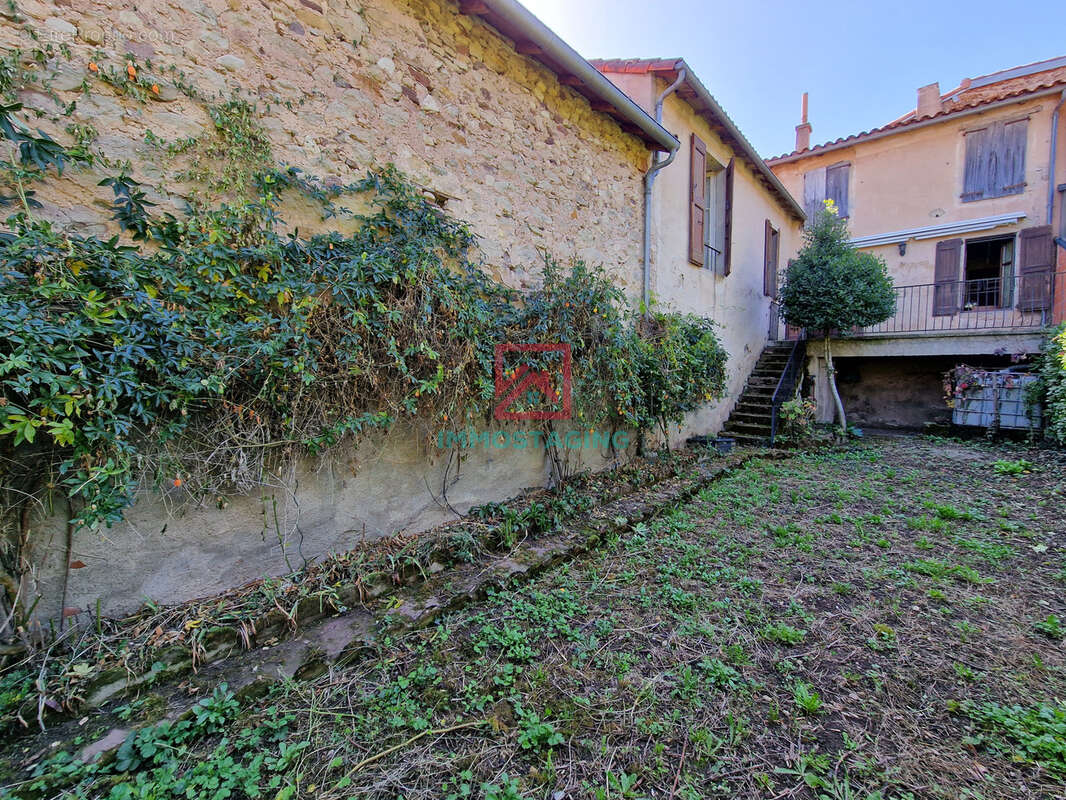 Maison à SAINT-AFFRIQUE