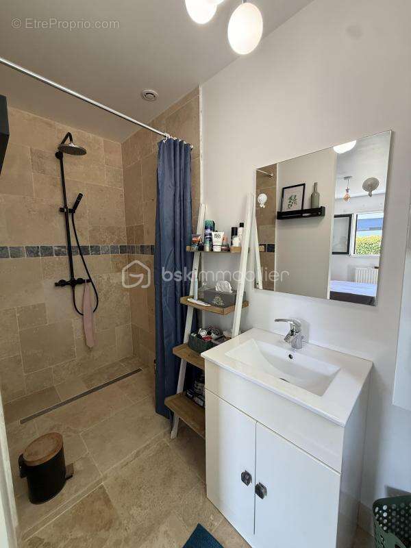 Maison familiale contemporaine de 2018 avec jardin – Prestations soignées, DPE A et vie de plain-pied - photo 8