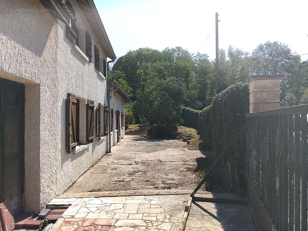 Maison à CHAMBEUGLE