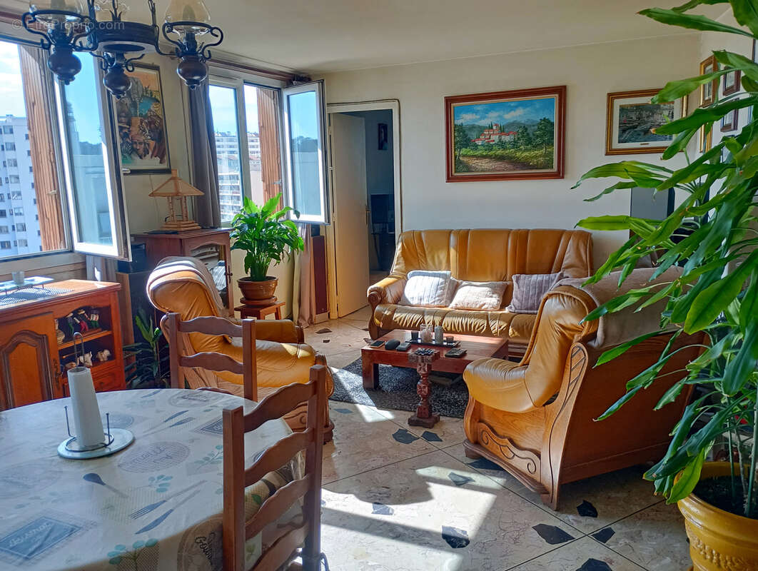 Appartement à TOULON