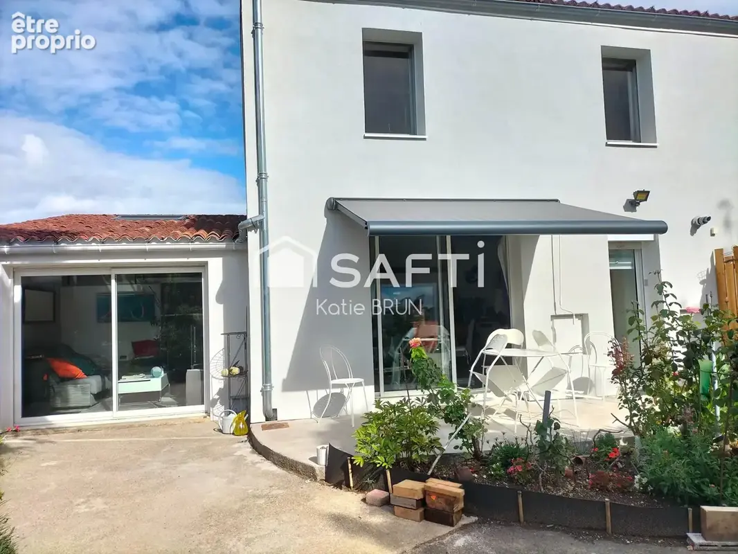 Photo 1 - Maison à SAINTES