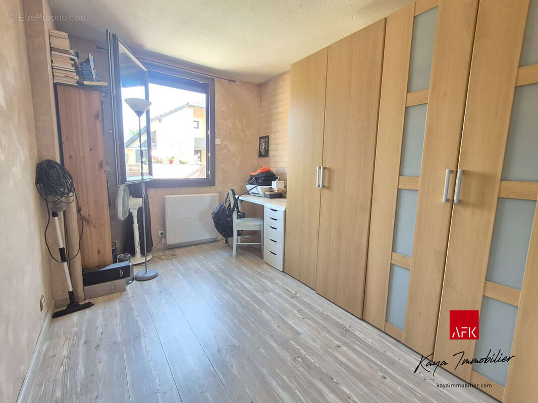 Appartement à AMBILLY