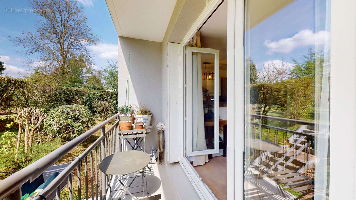 Appartement à BOIS-D'ARCY