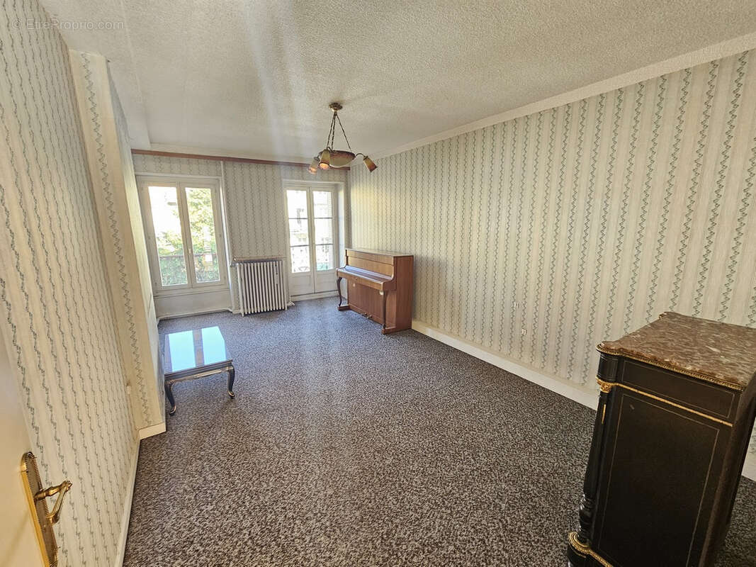 Appartement à SAINT-CLAUDE