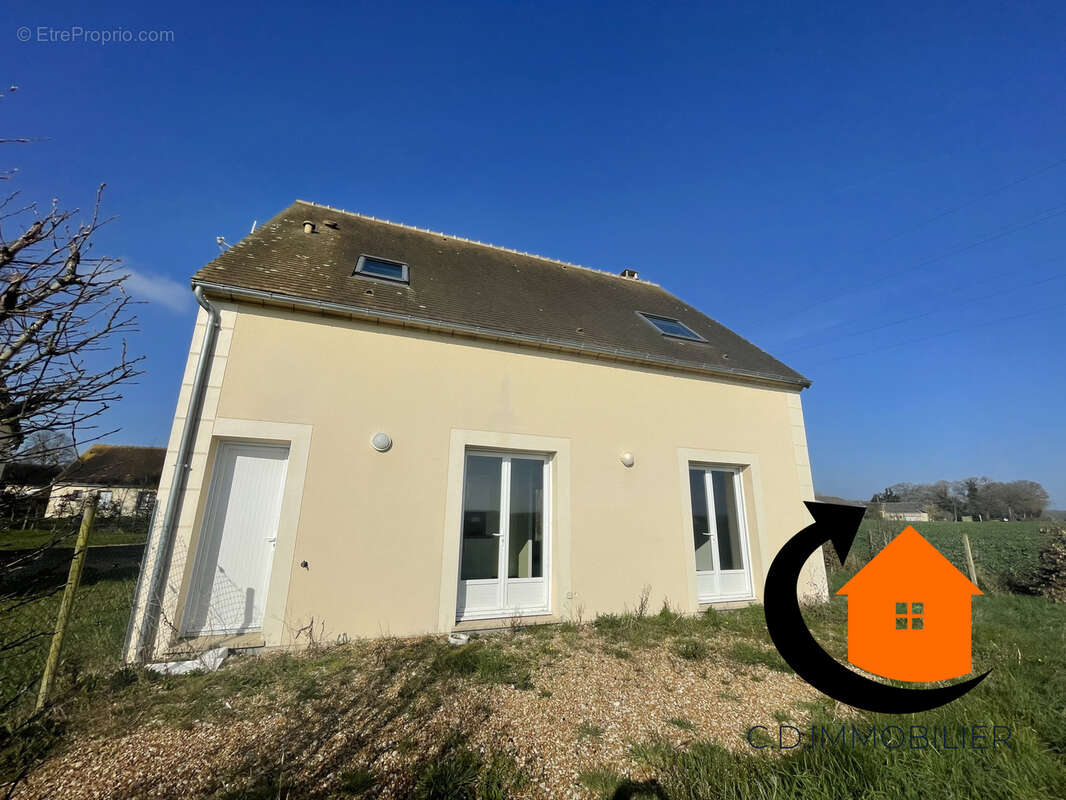 Maison à LE FAVRIL