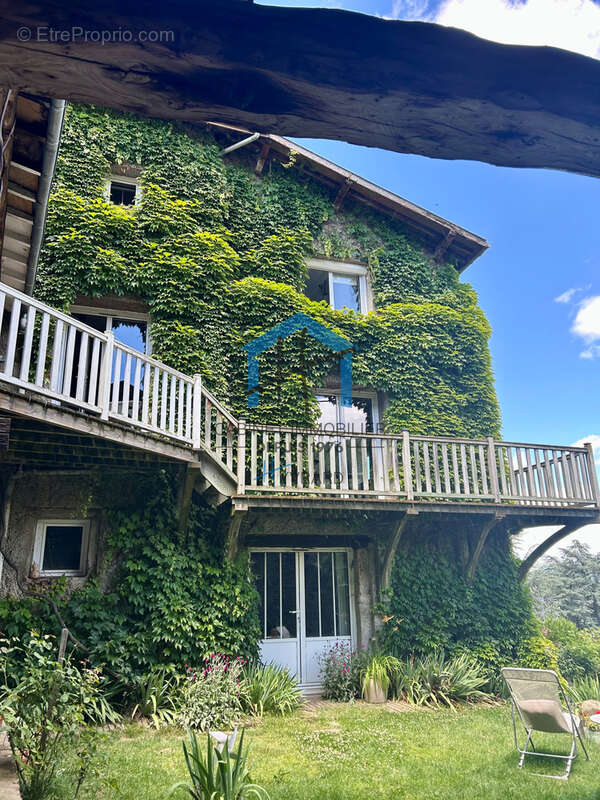 Maison de village en pierre de 172 m2 sur 290 m2 de terrain - photo 10