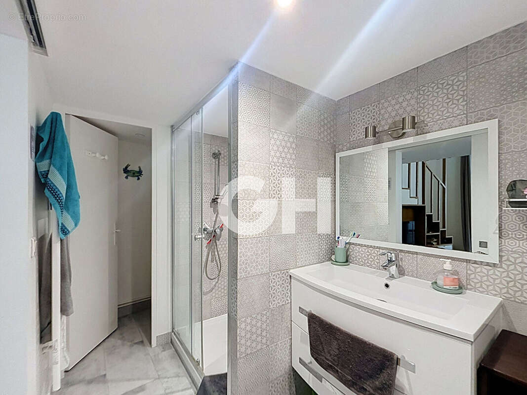 Appartement à PARIS-11E