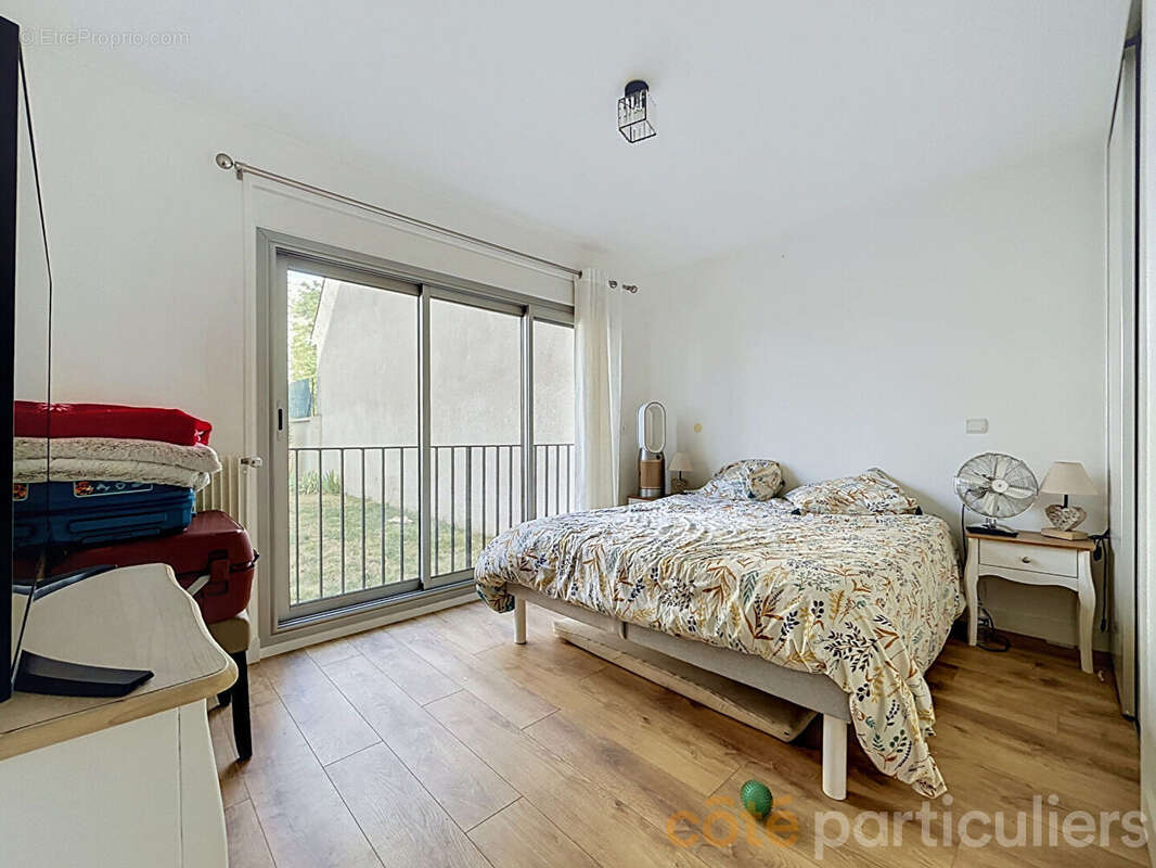 Appartement Saint Maur Des Fosses 2 pièce(s) 47.90 m2 - photo 2