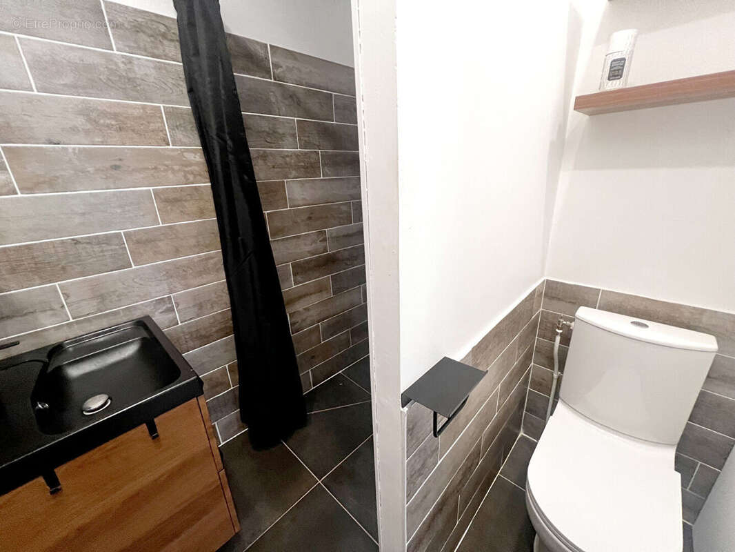 Maison à SAINT-CHAMAS