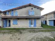 Photo 1 - Maison à CELLEFROUIN