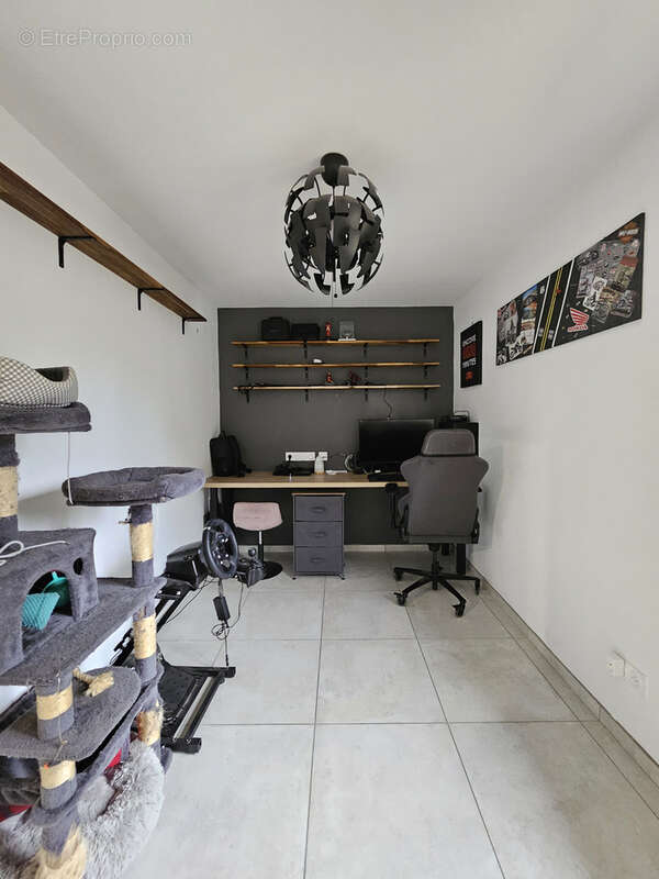 Maison à HALLOY-LES-PERNOIS