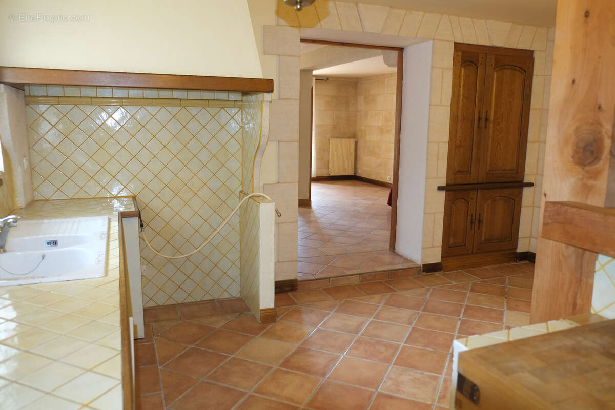 Au calme dans un hameau avec commerces à proximité - photo 11